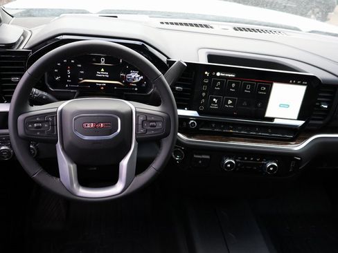 New 2026 GMC Sierra 2500 SLE image 22