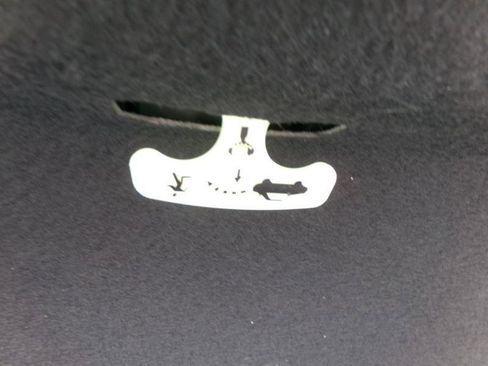 Used 2023 Toyota Corolla LE image 33