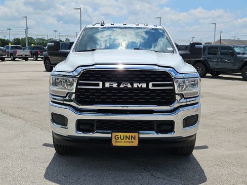 Used 2024 RAM 3500 Tradesman w/ Towing Technology Group AWD/4WD image 8