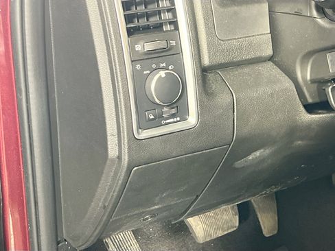 Used 2022 RAM 1500 Classic Warlock w/ Electronics Group AWD/4WD image 10