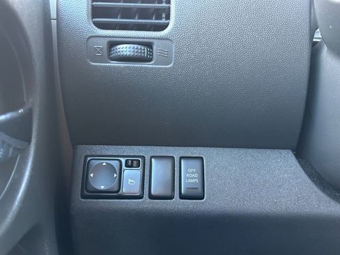 Used 2012 Nissan Xterra PRO-4X w/ Pro-4x Leather Pkg image 22