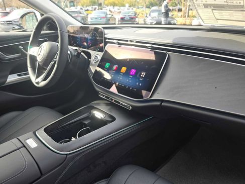 Certified 2025 Mercedes-Benz E 350 4MATIC Sedan image 14