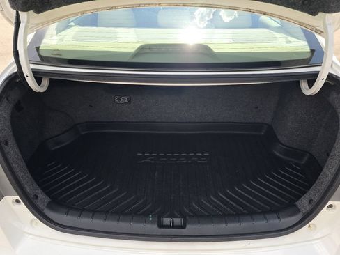Used 2015 Honda Accord Touring image 26