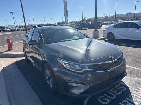 Used 2020 Kia Optima LX FWD image 3