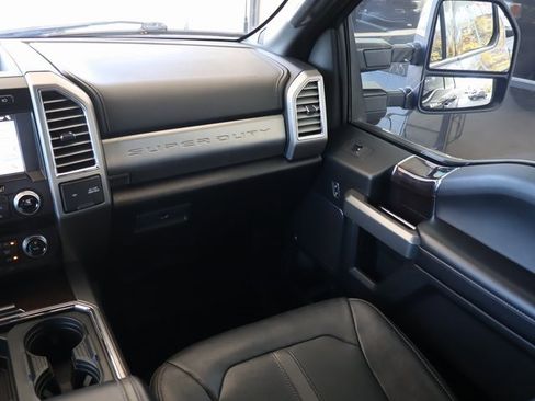 Used 2017 Ford F350 Platinum w/ Platinum Ultimate Package image 22