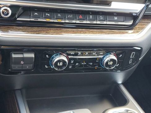 New 2026 GMC Sierra 1500 Elevation w/ Elevation Premium Package image 17