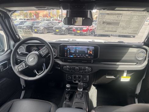 New 2026 Jeep Gladiator Sport AWD/4WD image 19