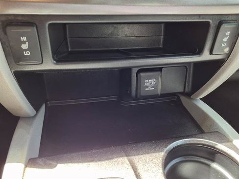Used 2017 Honda Ridgeline RTL image 8