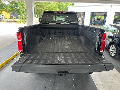 Used 2026 Chevrolet Silverado 2500 ZR2 AWD/4WD image 32