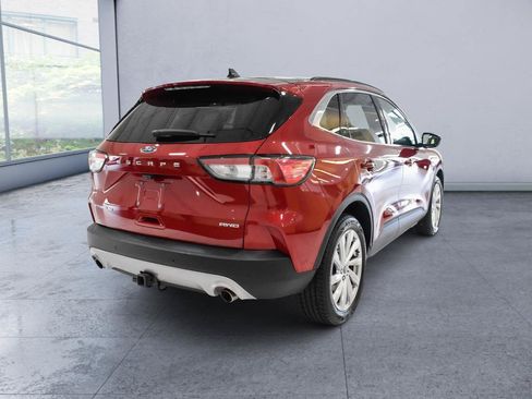 Used 2021 Ford Escape Titanium w/ Titanium Elite Package AWD/4WD image 5