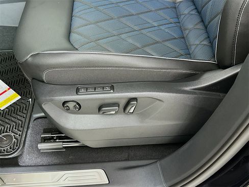 New 2026 Volkswagen Atlas Cross Sport SEL Premium R-Line image 9