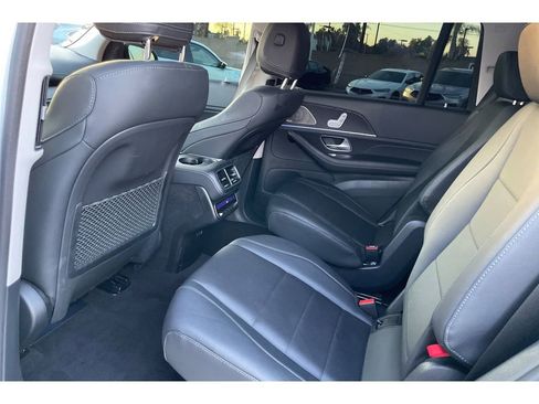 Used 2024 Mercedes-Benz GLS 450 4MATIC w/ AMG Line Exterior image 13