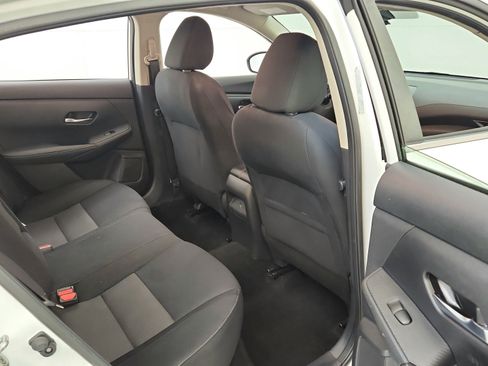 Used 2022 Nissan Sentra SV FWD image 27