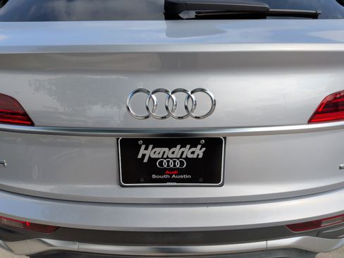 Used 2023 Audi Q5 2.0T Premium w/ Convenience Package image 41