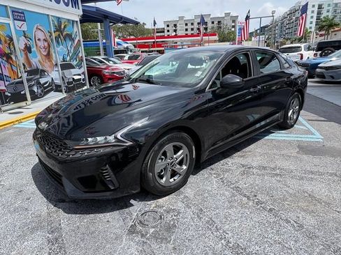 Used 2022 Kia K5 LXS FWD image 12