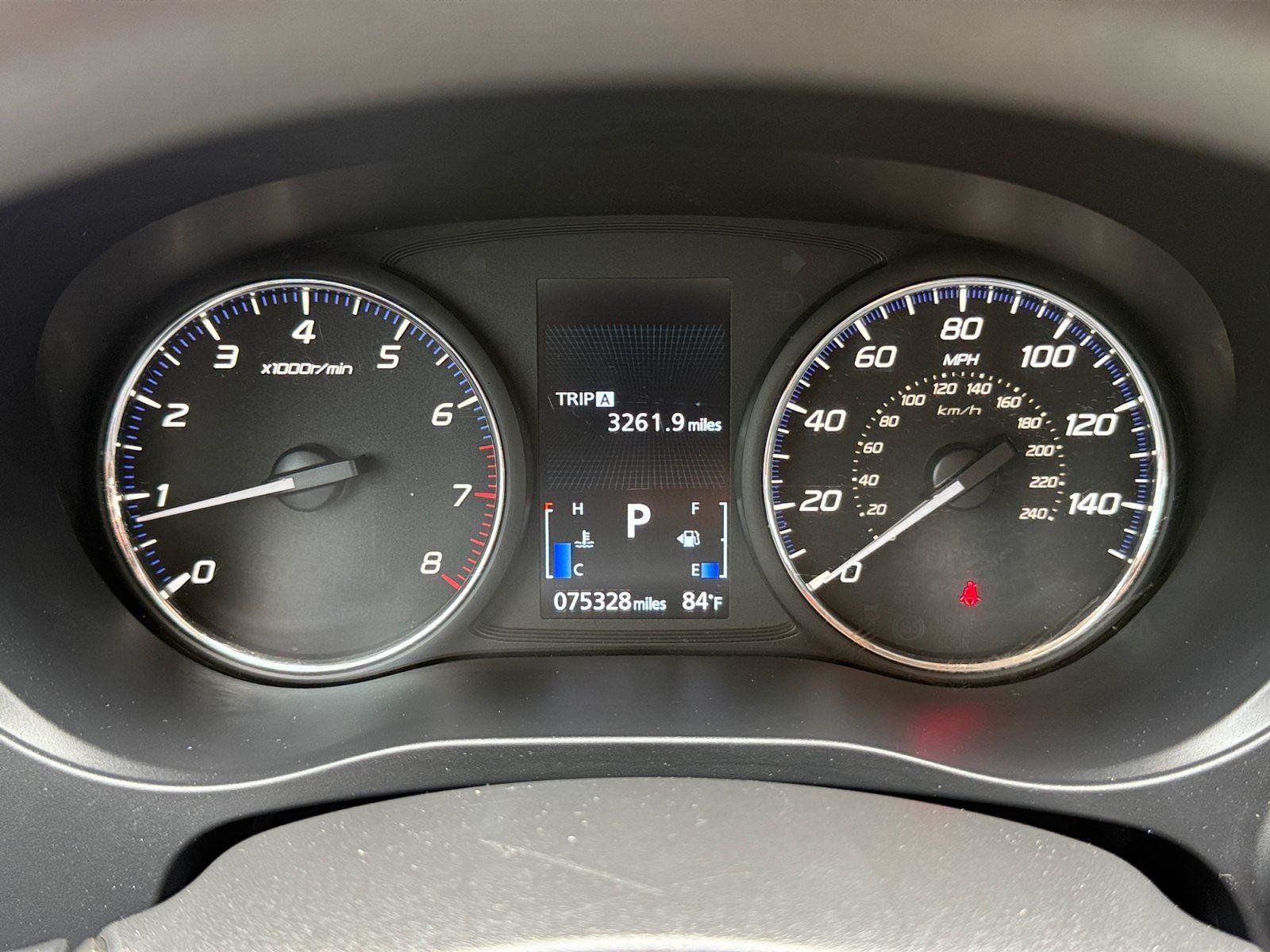 Used 2020 Mitsubishi Outlander ES FWD image 19
