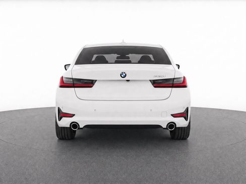 Used 2022 BMW 330i Sedan w/ Premium Package 2 RWD image 31