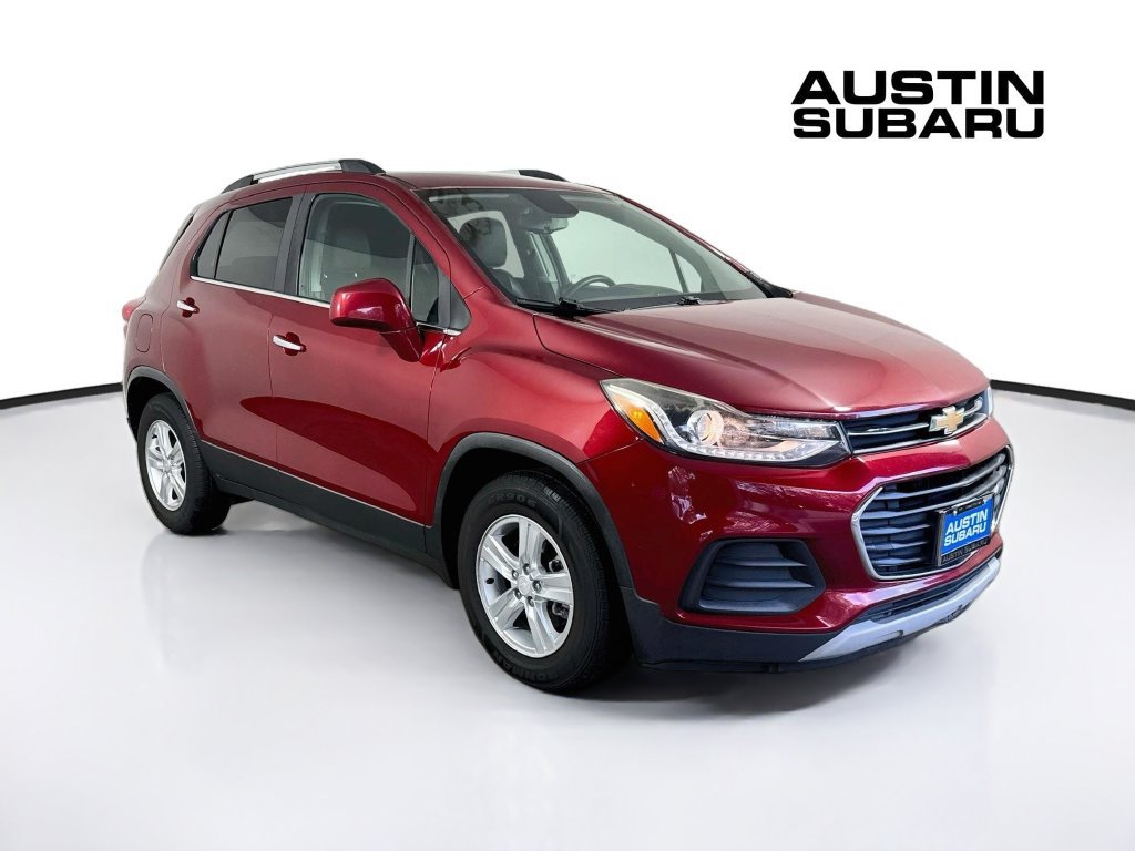 Used 2018 Chevrolet Trax LT w/ LT Convenience Package FWD image 1