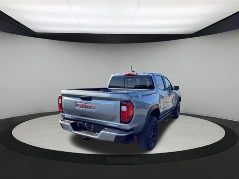 Used 2026 GMC Canyon Elevation w/ Convenience Package RWD image 8