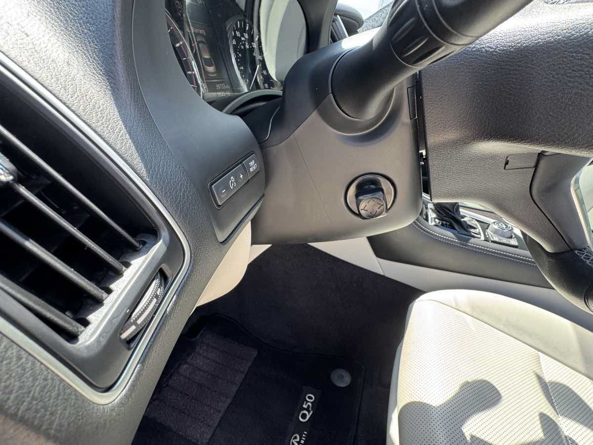 Used 2022 INFINITI Q50 Sensory AWD/4WD image 17