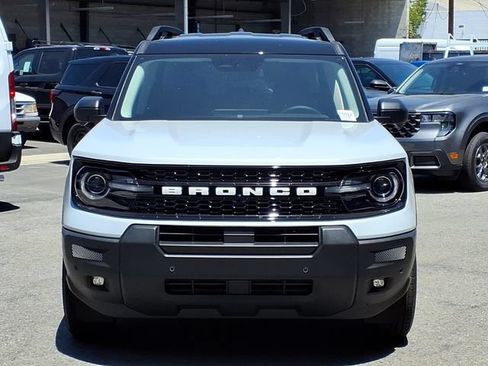 New 2026 Ford Bronco Sport Outer Banks w/ Outer Banks Tech Package+ AWD/4WD image 2