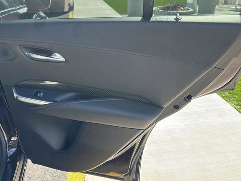 Used 2021 Cadillac XT4 Sport image 21