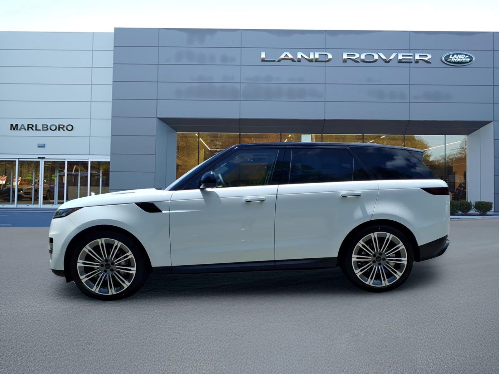 New 2026 Land Rover Range Rover Sport SE AWD/4WD image 6