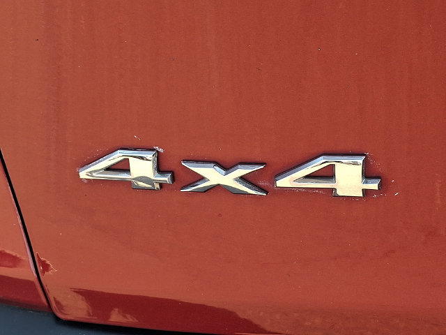 Used 2015 Jeep Cherokee Latitude AWD/4WD image 30