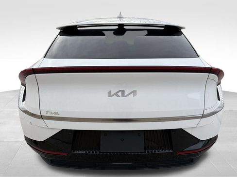 Used 2024 Kia EV6 Wind w/ Wind Technology Package image 4