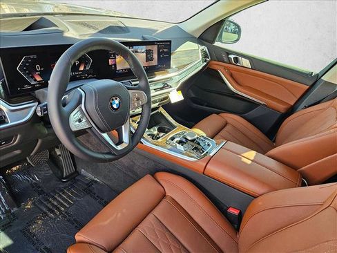 New 2026 BMW X7 xDrive40i AWD/4WD image 3