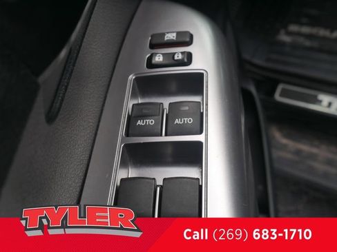 Used 2018 Toyota Sequoia TRD Sport image 18