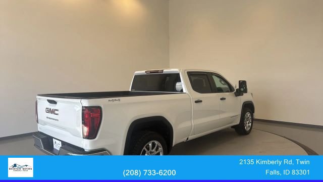 Used 2023 GMC Sierra 1500 Pro w/ Pro Value Package AWD/4WD image 7