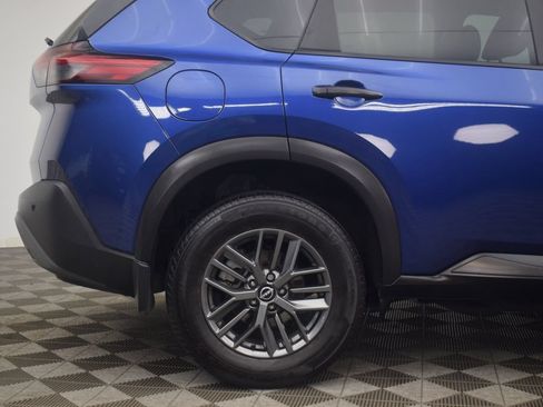 Used 2023 Nissan Rogue S FWD image 28