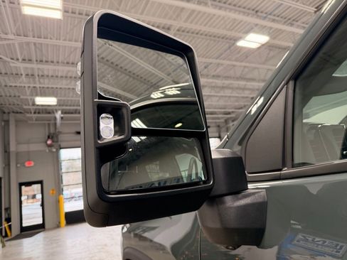 Used 2025 Chevrolet Silverado 2500 LT image 23