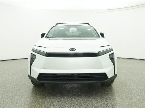 New 2026 Toyota bZ FWD image 31