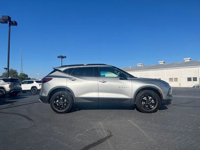 New 2025 Chevrolet Blazer LT w/ Midnight/Sport Edition