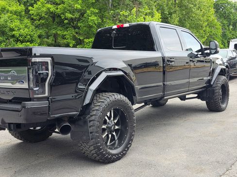 Used 2019 Ford F350 Platinum w/ Platinum Ultimate Package AWD/4WD image 37