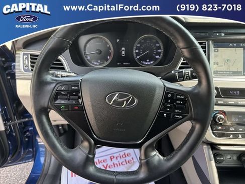 Used 2016 Hyundai Sonata Limited w/ Option Group 04 FWD image 25