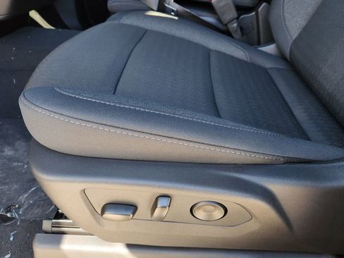 New 2026 Chevrolet Silverado 2500 Custom w/ Custom Value Package image 20