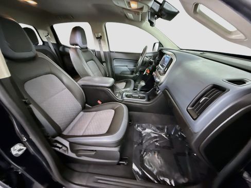 Used 2021 Chevrolet Colorado Z71 w/ Safety Package RWD image 28