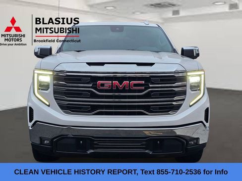Used 2023 GMC Sierra 1500 SLT w/ SLT Convenience Package image 3