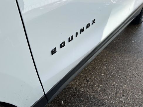 Certified 2024 Chevrolet Equinox RS image 3