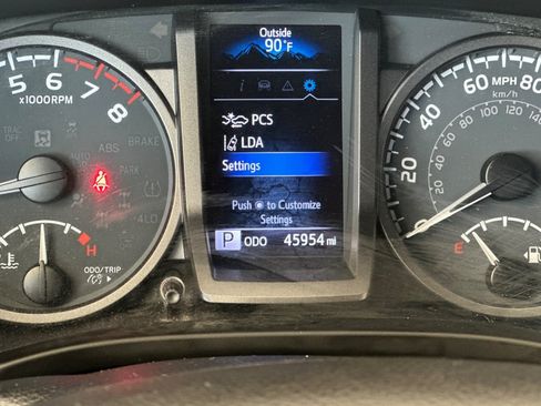 Certified 2022 Toyota Tacoma TRD Sport RWD image 23