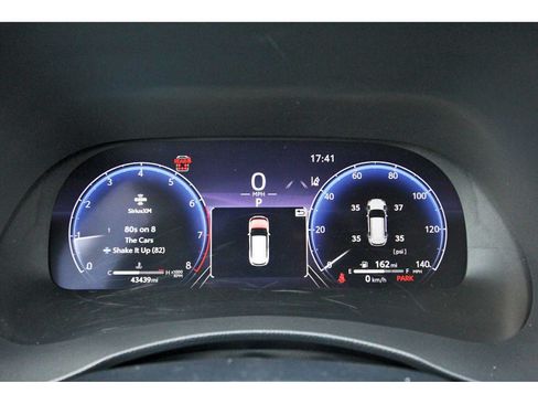 Used 2023 Toyota Highlander Limited FWD image 16