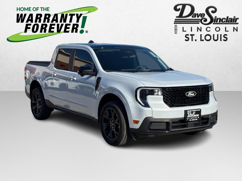 Used 2025 Ford Maverick Lariat w/ Black Appearance Package AWD/4WD image 1