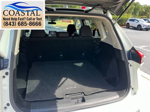 Certified 2024 Nissan Rogue S FWD image 18
