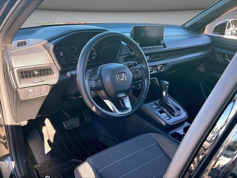 Used 2025 Honda CR-V Sport image 16