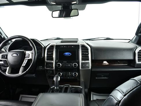 Used 2016 Ford F150 Platinum w/ Equipment Group 701A Luxury AWD/4WD image 7