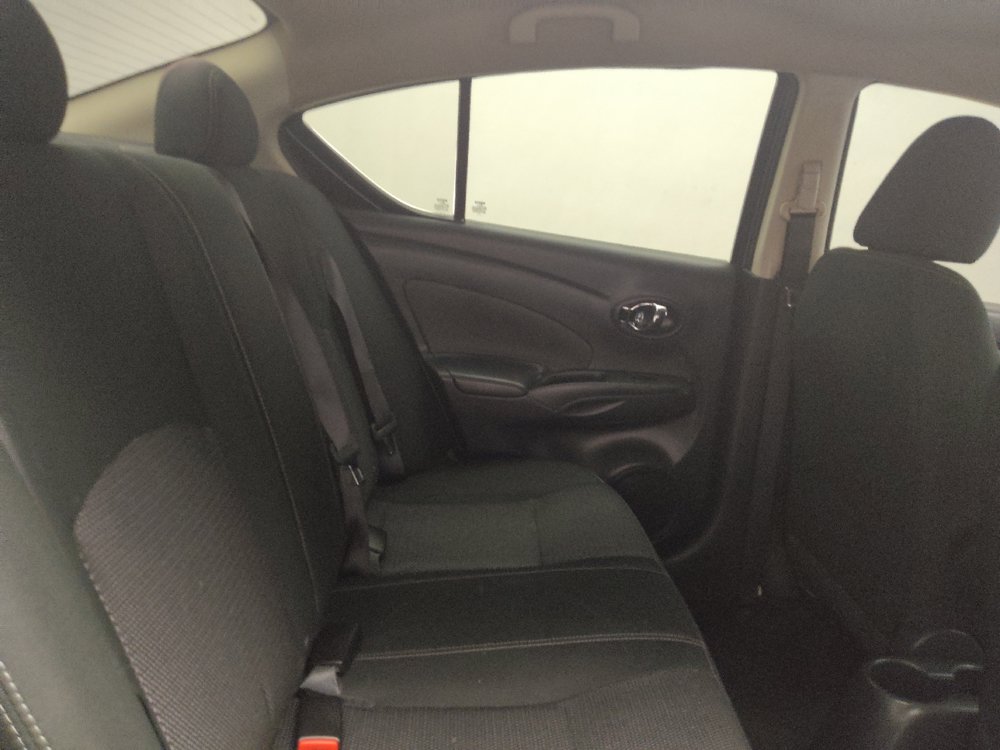 Used 2018 Nissan Versa SV FWD image 19