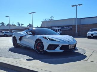 Used 2021 Chevrolet Corvette Stingray Convertible w/ Z51 Performance Package video 1